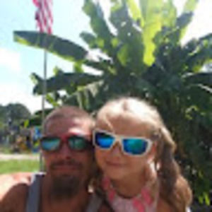 Meet your Posher, Levi